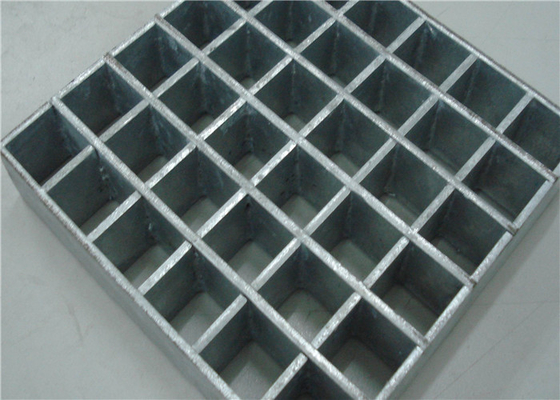 Chine Matériau de construction galvanisé à chaud discordant en acier verrouillé de pression de passerelle fournisseur