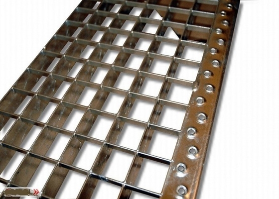 Chine Bandes de roulement d'escalier d'acier inoxydable d'ASTM Q235 SS304, bandes de roulement discordantes d'anti barre de corrosion fournisseur