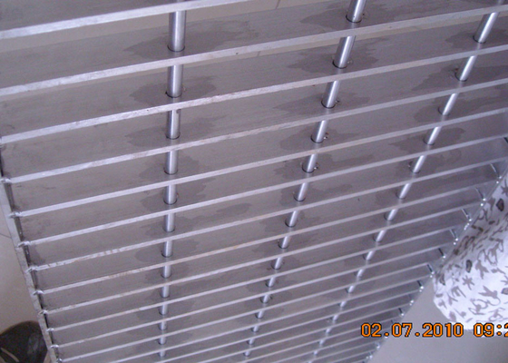 Chine La grille inoxydable de barre de barre simple, anti plancher corrosif râpe l'acier inoxydable fournisseur