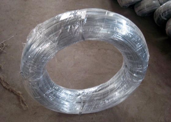 Chine Électro fil galvanisé plongé chaud de fer pour l'approbation du matériau de construction ISO9001 fournisseur