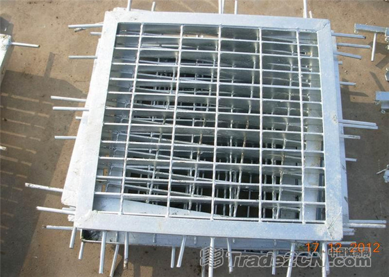 Chine Couverture en acier de drain de grille de débordement anti- glissant la résistance d'acide/alcali fournisseur