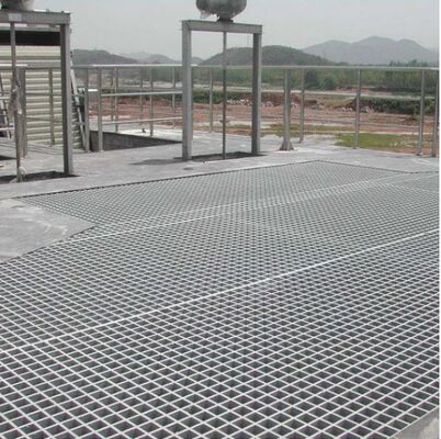 Plate-forme de grille en acier antidérapante galvanisée avec des tailles personnalisables pour les passerelles et l'usage industriel