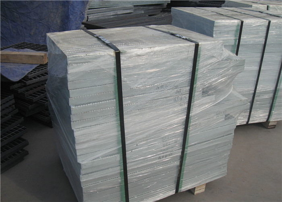 Glissement de plancher discordant en acier galvanisé par grille de maille de passage couvert d'ASTM A6 anti