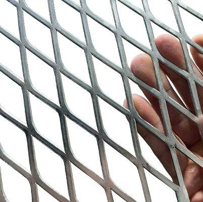 Plaque métallique et treillis galvanisés en acier galvanisé en aluminium, en acier carbone et en acier galvanisé pour usage industriel