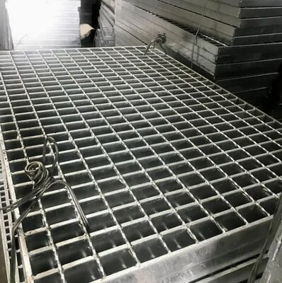 Grille en métal de drain de fossé de l'acier Q235 à faible teneur en carbone, couverture de grille de drain de 3 - de 10mm