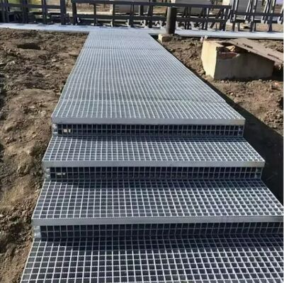 Grille d'acier galvanisé à chaud personnalisée OEM avec barres dentelées et barres de roulement 25x3 pour plates-formes industrielles