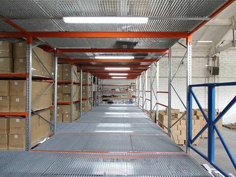 Grille en acier antidérapant galvanisé pour le stockage industriel et la sécurité