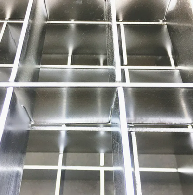 Grille en acier serre galvanisée à chaud avec tailles personnalisables pour les allées industrielles