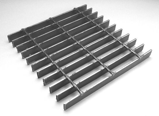 Acier inoxydable de couverture de fossé râpant l'espacement fait sur commande de barre de traverse de barre de 304 plaines