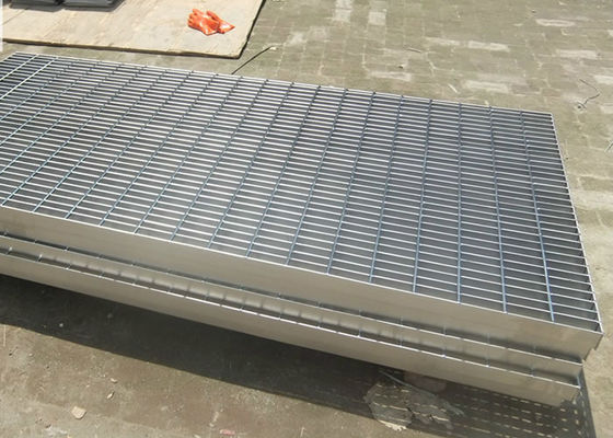 Corrosif de barre tordu par plancher ouvert de maille d'acier inoxydable de passage couvert anti