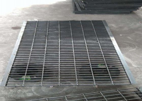 Le métal de GV râpe pour les allées/gouttière rectangulaire 50/lancement de barre tordu par 100mm