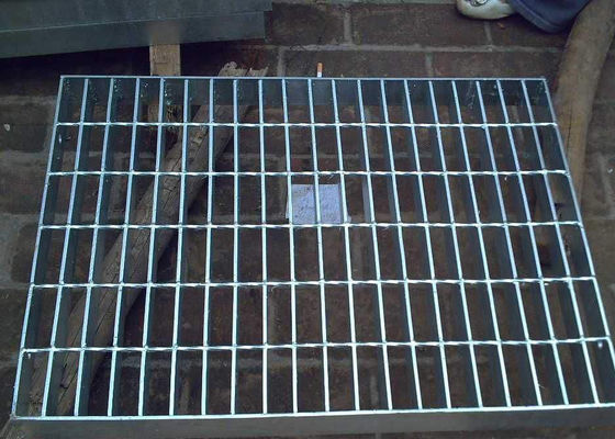 Couverture en acier galvanisée de drain de grille avec la voie urbaine de cadre d'angle/costume de place