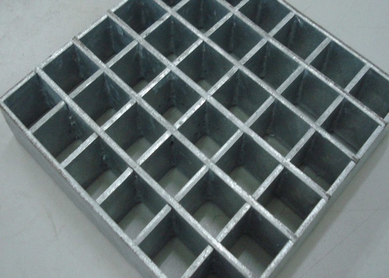 Acier résistant d'acier doux râpant la grille de barre d'acier de grilles de drain en métal de 75mm x de 6mm