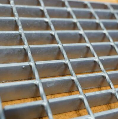 Grille en acier galvanisé à chaud pour usages industriels