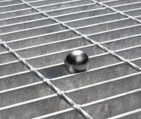 Grille en acier galvanisé à chaud certifiée CE avec tailles personnalisables pour la construction extérieure